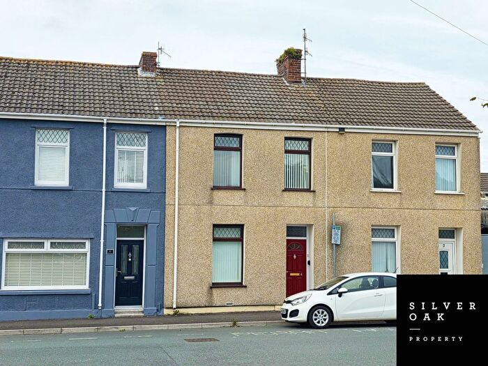 3 Bedroom Terraced House To Rent In Robinson Street, Llanelli, Carmarthenshire, SA15