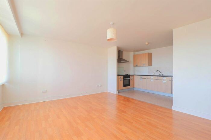 2 Bedroom Flat To Rent In The Apex, Oundle Road, Woodston, Peterborough, PE2