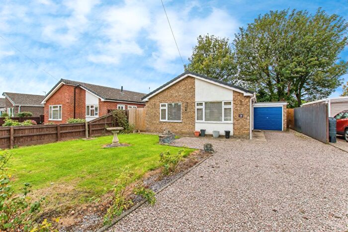 2 Bedroom Detached Bungalow For Sale In Delamore Way, Long Sutton, Spalding, PE12