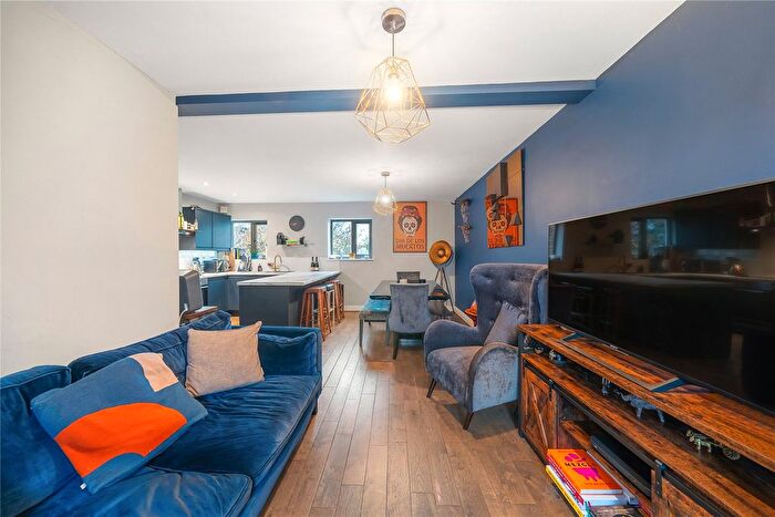 2 Bedroom Flat For Sale In Criterion Mews, London, SE24