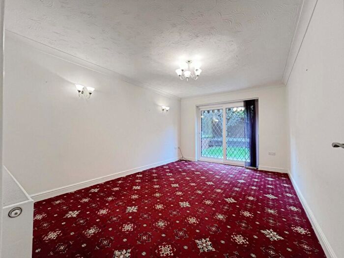 3 Bedroom Detached Bungalow For Sale In Brewster Close, Halstead, CO9