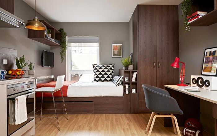 1 Bedroom Private Halls To Rent In St Mark's Street, LN5