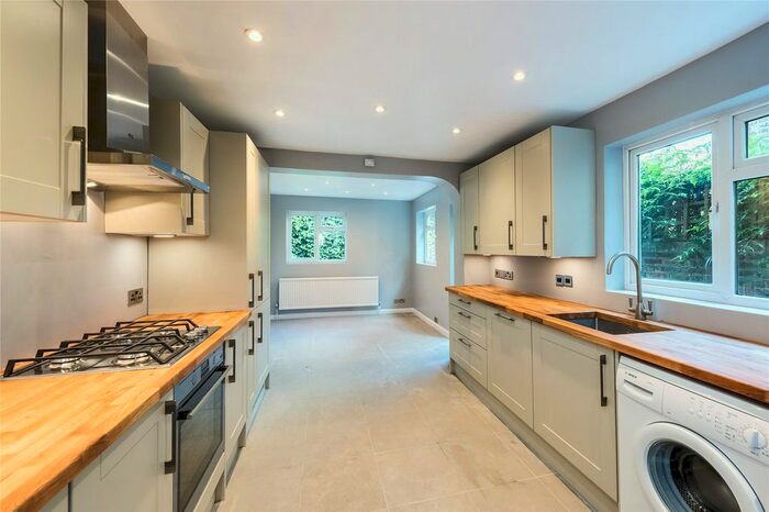 5 Bedroom Terraced House To Rent In Heathfield Gardens, Chiswick, London, W4