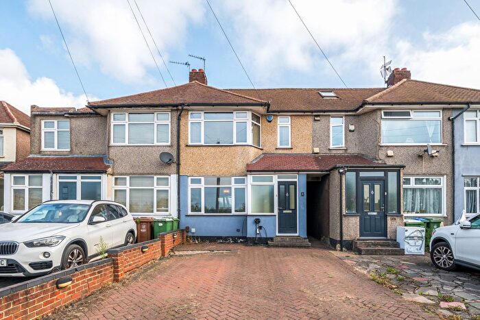 3 Bedroom Terraced House For Sale In Wellan Close, Welling, DA15