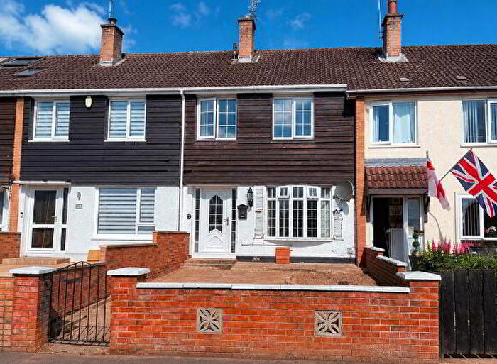 3 Bedroom Terrace House For Sale In Inchmarnock Drive, Belfast, BT16