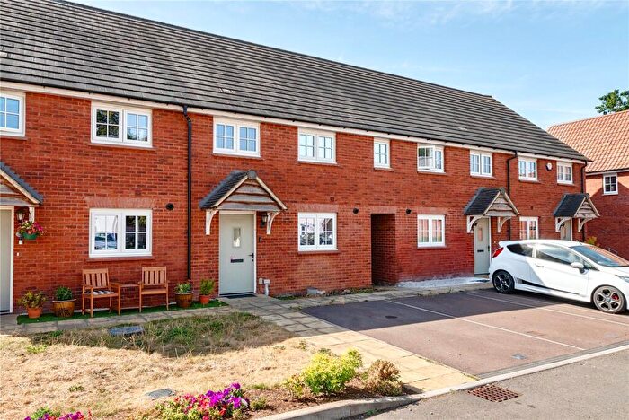 3 Bedroom Terraced House For Sale In Duxbury Close, Great Oldbury, Stonehouse, GL10