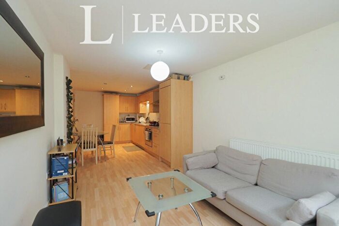 2 Bedroom Apartment To Rent In Waterfront Plaza, NG2