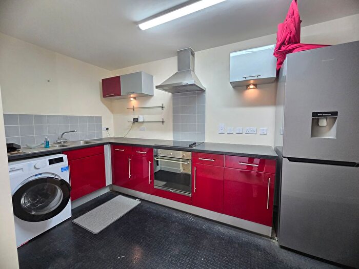 2 Bedroom Flat To Rent In Cam Road, London, E15