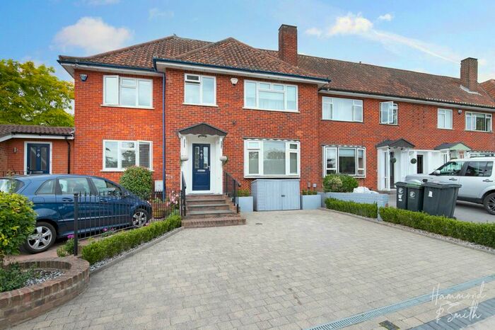 3 Bedroom Terraced House To Rent In Church Hill, Epping, CM16