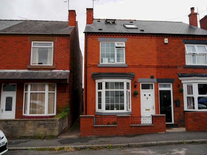 4 Bedroom Semi-Detached House To Rent In Ralph Road, Staveley, Chesterfield, S43