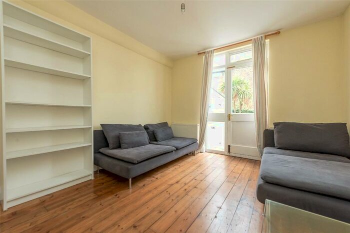 2 Bedroom Apartment To Rent In College Road, London, NW10
