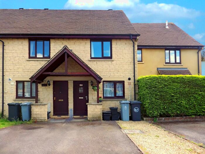 2 Bedroom Terraced House To Rent In Farmington Drive, Witney, Oxfordshire, OX28