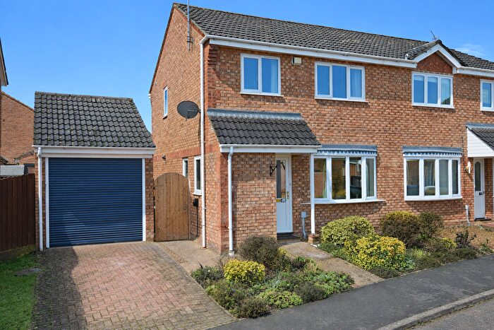 3 Bedroom Semi Detached House For Sale In Spencer Way, Stowmarket, Suffolk, IP14