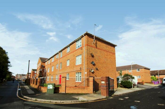 1 Bedroom Apartment To Rent In Richmond Terrace, Liverpool, Merseyside, L6