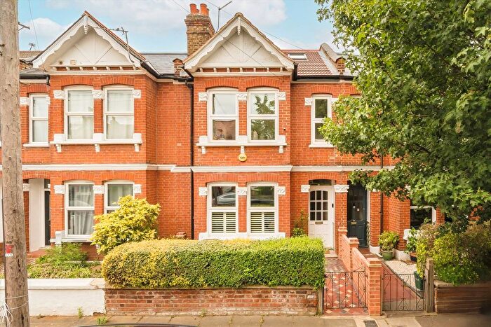 4 Bedroom Detached House To Rent In Milford Road, Northfields, W13