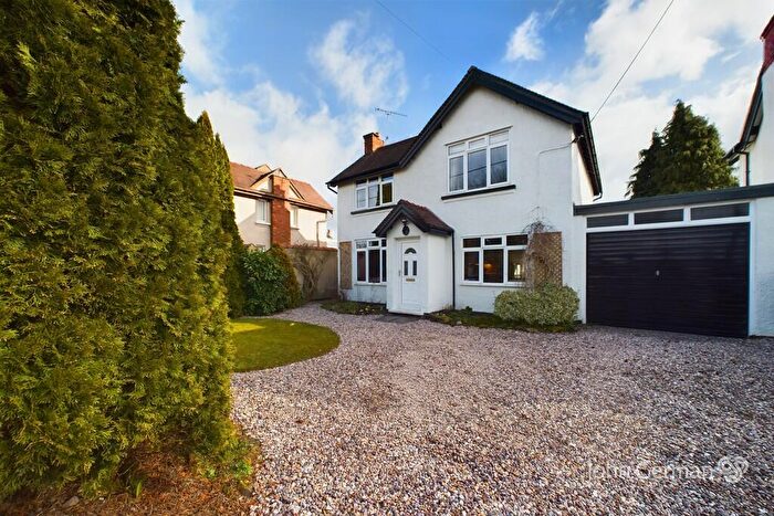 4 Bedroom Detached House For Sale In Old Croft Road, Walton On The Hill, ST17