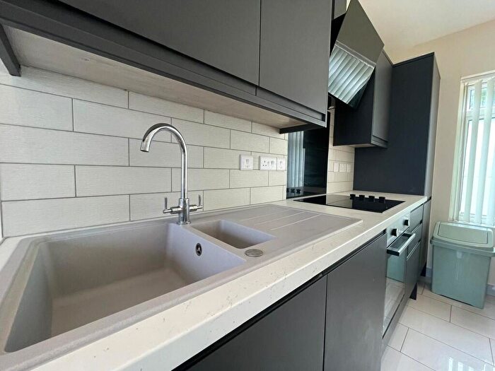 1 Bedroom Flat To Rent In Lawn Road, Southampton, SO17