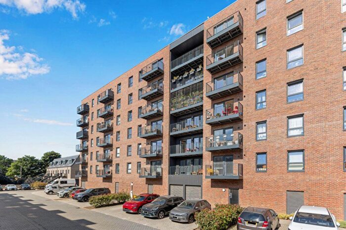 2 Bedroom Flat For Sale In (flat ) Pillans Place, Leith, Edinburgh, EH6