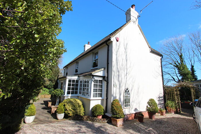 4 Bedroom Detached House For Sale In Dover Road, Ringwould, Deal, Kent, CT14