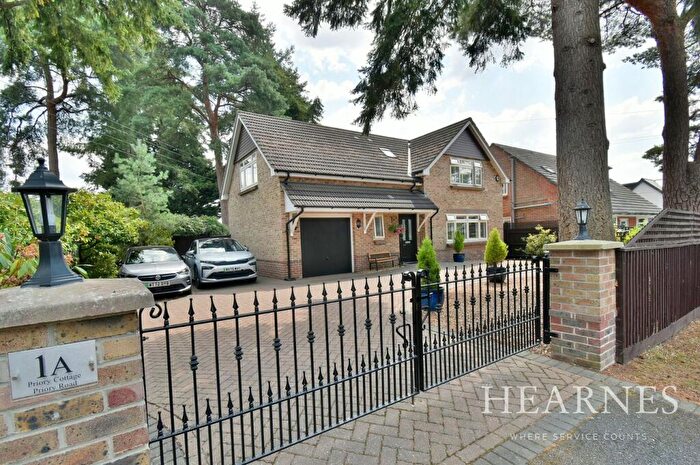 3 Bedroom Detached House For Sale In Priory Road, West Moors, Ferndown, BH22