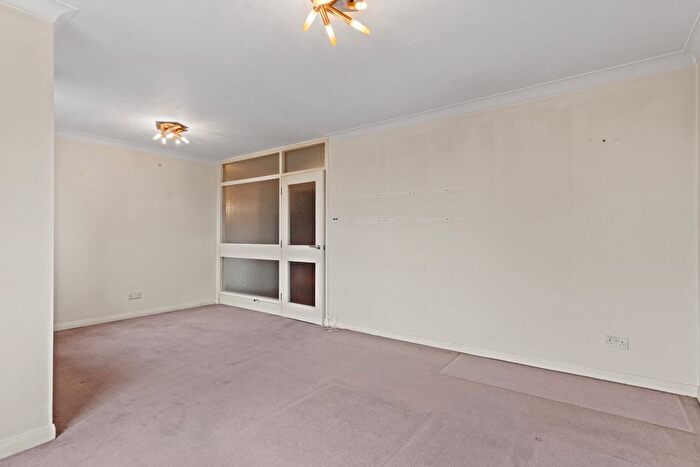 1 Bedroom Flat For Sale In Flat, Camphill Avenue, Shawlands, Glasgow, G41