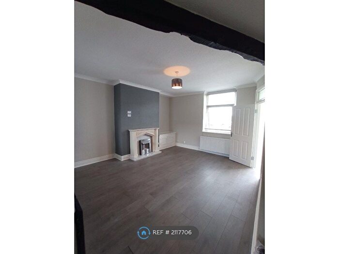 2 Bedroom Terraced House To Rent In Burnley Road, Briercliffe, BB10