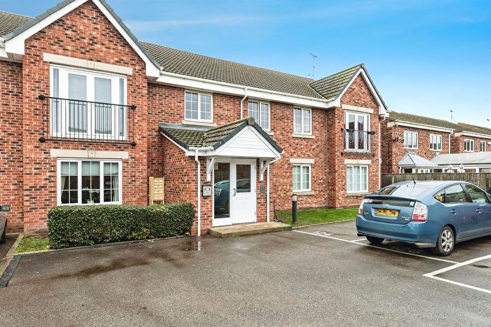 2 Bedroom Flat For Sale In Moat Way, Brayton, Selby, YO8