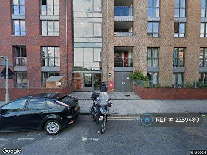 2 Bedroom Flat To Rent In Dower Court, London, SE16