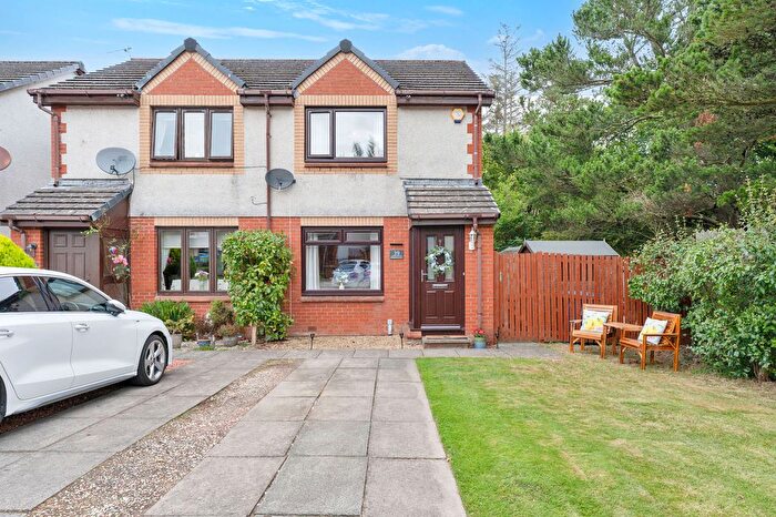 2 Bedroom Semi-Detached House For Sale In Meadowbank Road, Kirknewton, EH27