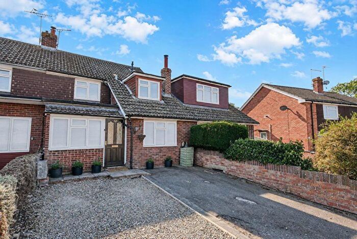 3 Bedroom Terraced House For Sale In Rothwells Close, Cholsey, OX10