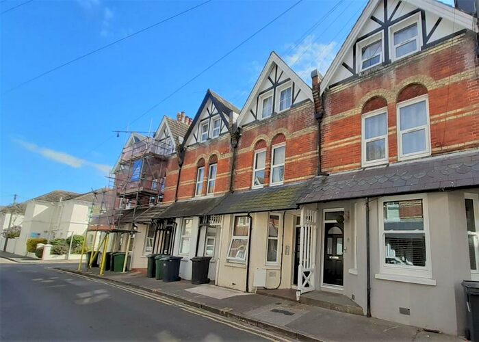 1 Bedroom Flat To Rent In Hyde Road, Eastbourne, BN21