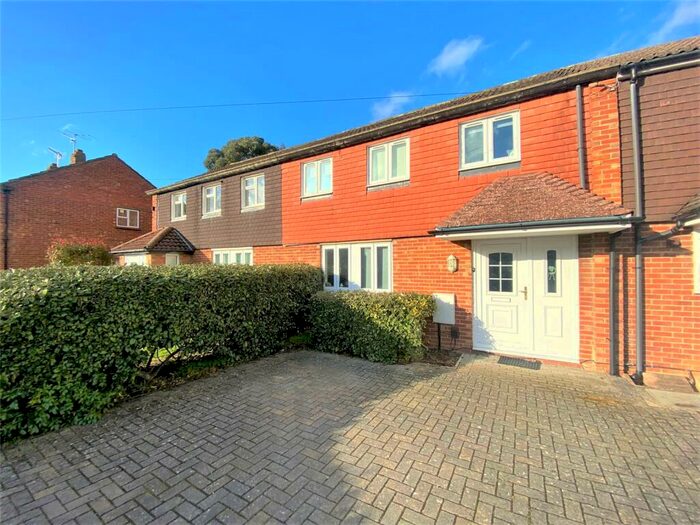7 Bedroom Terraced House To Rent In Broomfield, Guildford, Surrey, GU2