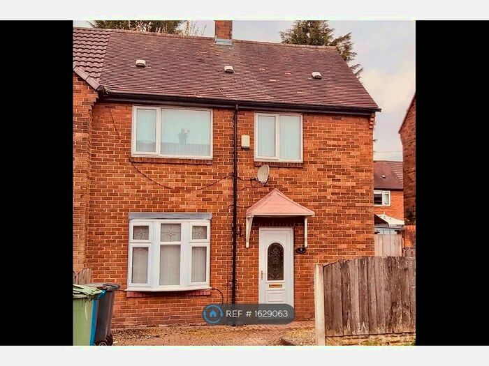 3 Bedroom Semi-Detached House To Rent In Hunter Road, Wigan, WN5