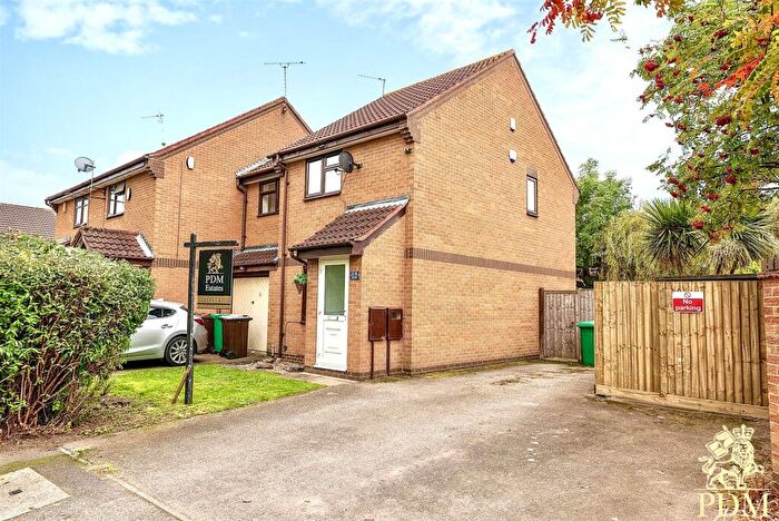 2 Bedroom End Of Terrace House To Rent In Chapman Court, Nottingham, NG8