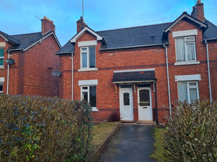 3 Bedroom Semi-Detached House To Rent In Hagley Road, Rugeley, Staffordshire WS15