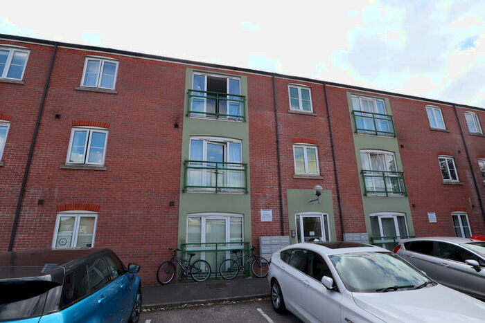 1 Bedroom Flat To Rent In Riverside Drive, Lincoln, LN5