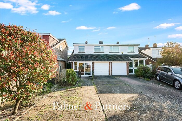 4 Bedroom Semi-Detached House For Sale In Longacre, Chelmsford, Essex, CM1