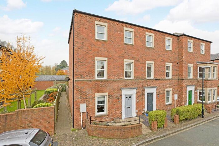 4 Bedroom House For Sale In Fairgray Close, Ripon, HG4