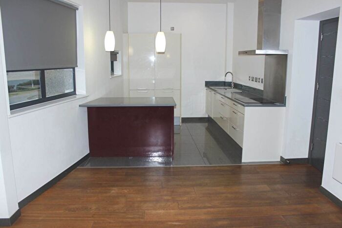 2 Bedroom Flat To Rent In Abbey Park Road, Leicester, LE4