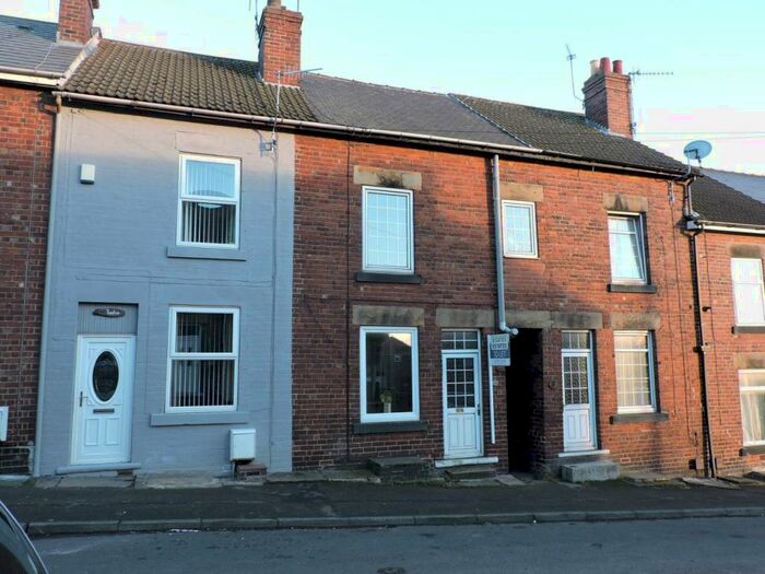 2 Bedroom Terraced House To Rent In Broad Street, Hoyland, Barnsley, S74
