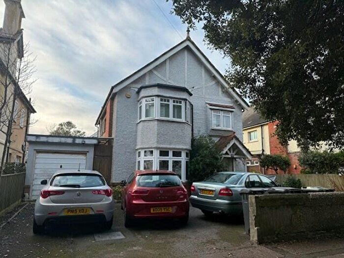 1 Bedroom Flat To Rent In Grand Avenue, BH6