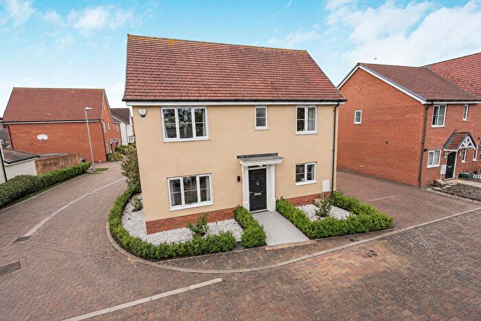3 Bedroom Detached House For Sale In James Mayger Chase, Colchester, CO4