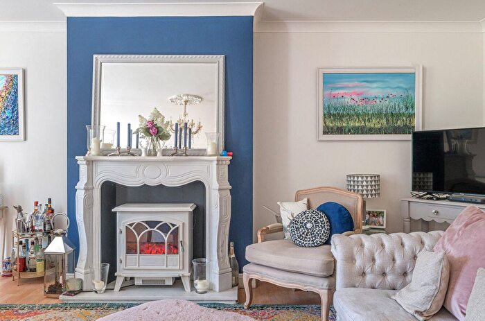 3 Bedroom Semi-Detached House For Sale In Farringdon, Devon, EX5