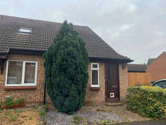 1 Bedroom Semi-Detached House To Rent In Bradfield Close, Guildford, GU4