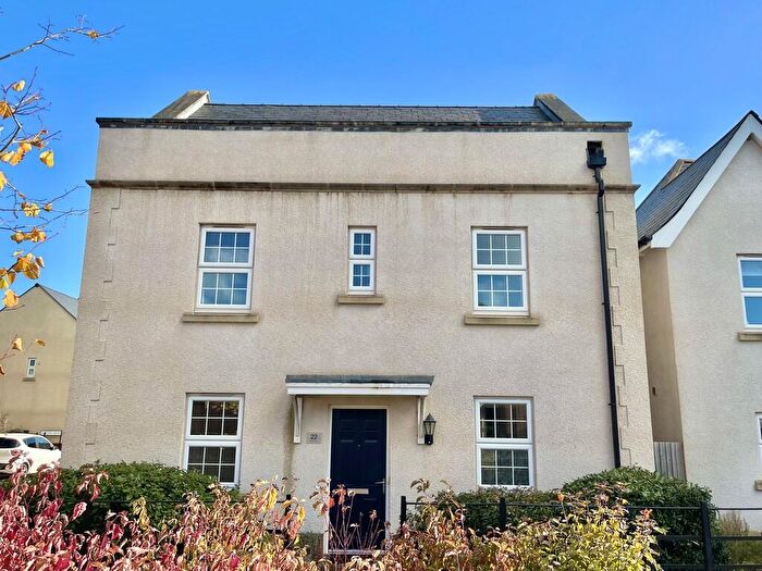 4 Bedroom Detached House To Rent In Dart Avenue, Exeter, EX2