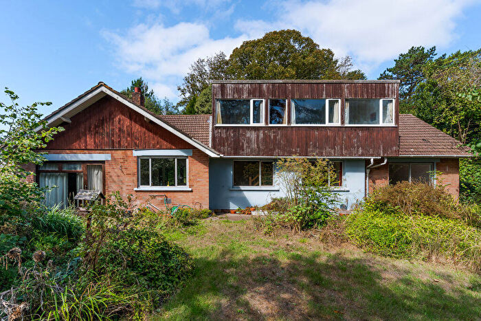 5 Bedroom Detached House For Sale In Cog Road, Sully, CF64