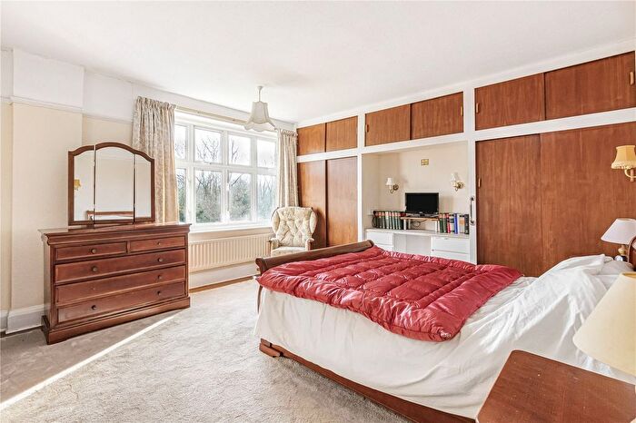 4 Bedroom Detached House For Sale In Sutherland Avenue, Petts Wood, Orpington, Kent, BR5