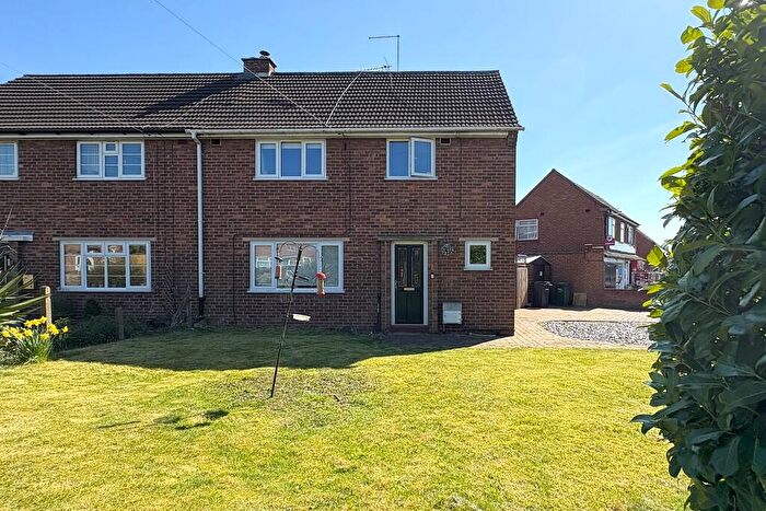 3 Bedroom Semi-Detached House For Sale In Charnwood Avenue, Asfordby, LE14