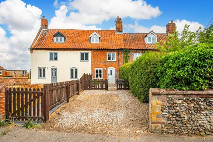 3 Bedroom Terraced House For Sale In The Street, Hindolveston, NR20