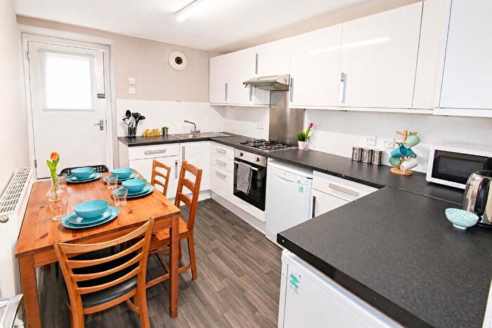 4 Bedroom Flat To Rent In Corunna Street, Finnieston, Glasgow, G3